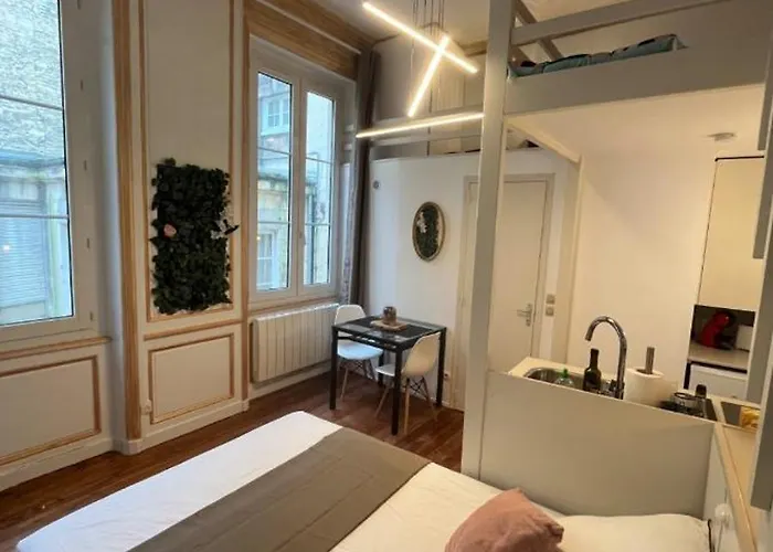 Joli Centre-ville Apartmán *